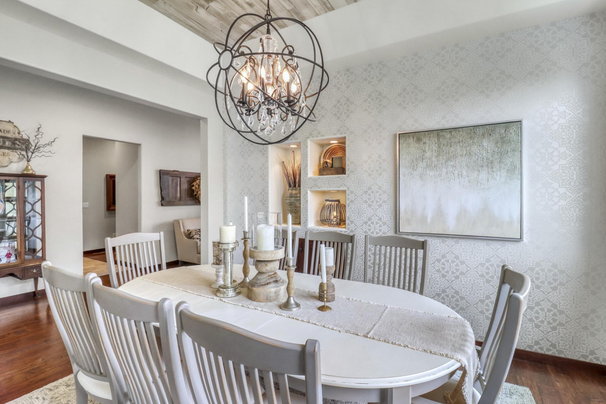 Formal Dining1_1.JPG
