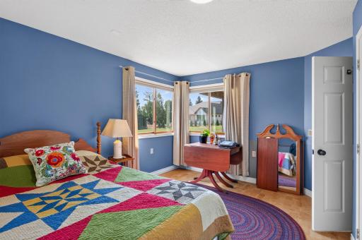 Spacious bedroom for family or guests