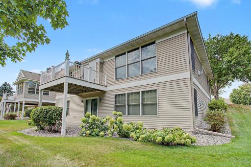 9753 Wedgewood Circle, Woodbury, MN 55125