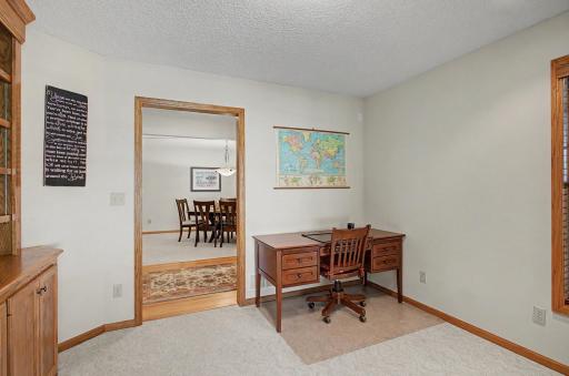 9753 Wedgewood Circle, Woodbury, MN 55125