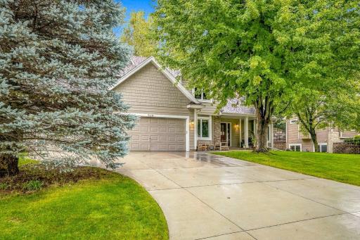 524 Eastwood Court, Eagan, MN 55123