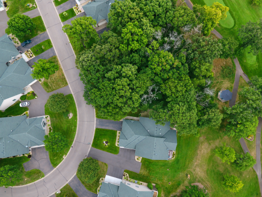 4201 93rd Avenue N, Brooklyn Park, MN 55443