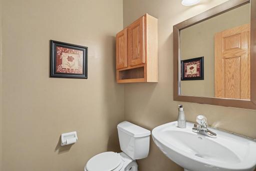 17207 Trenton Lane, Eden Prairie, MN 55347
