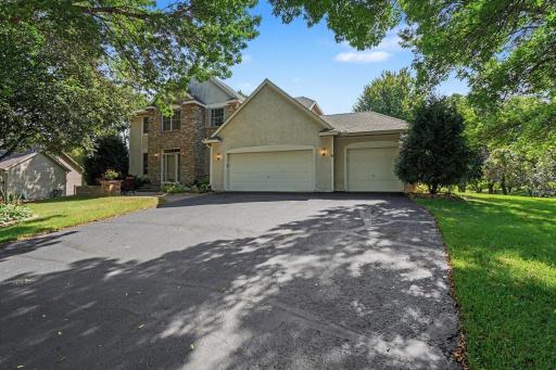 17207 Trenton Lane, Eden Prairie, MN 55347