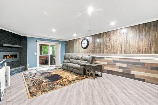 412 66th Street SW, Waverly, MN 55390