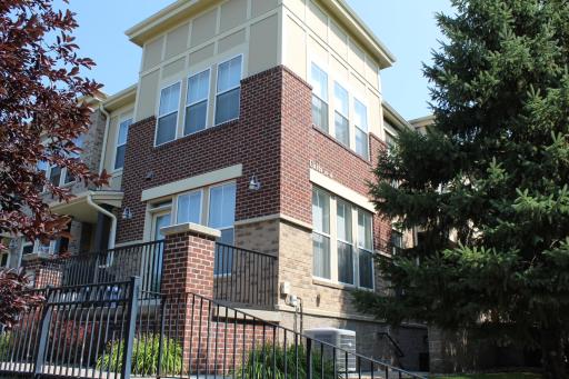 3712 Wooddale Avenue S, 10, Saint Louis Park, MN 55416