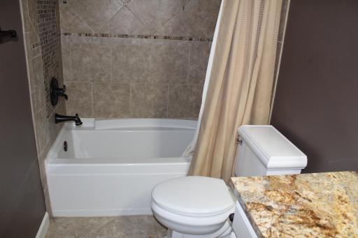 3712 Wooddale Avenue S, 10, Saint Louis Park, MN 55416