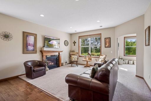 10263 Kittredge Parkway NE, Albertville, MN 55301