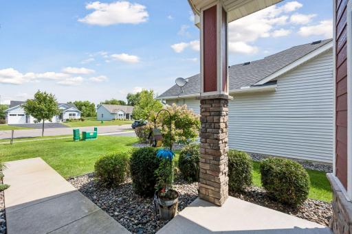 10263 Kittredge Parkway NE, Albertville, MN 55301