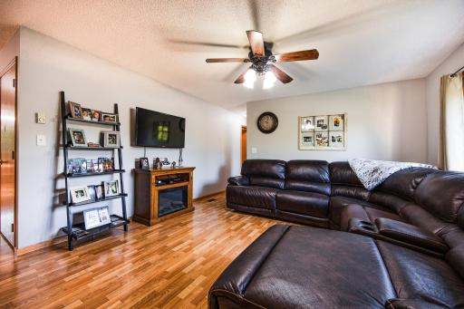 317 Maple Drive, Detroit Lakes, MN 56501