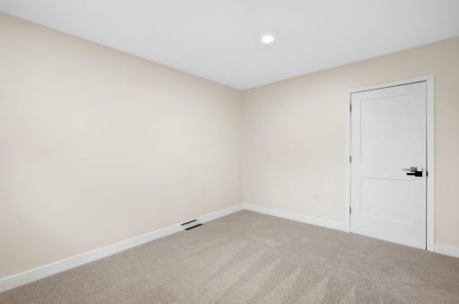 6417 Riverview Terrace NE, Fridley, MN 55432