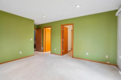 32-web-or-mls-Gooseberry Way-S1909-032.jpg