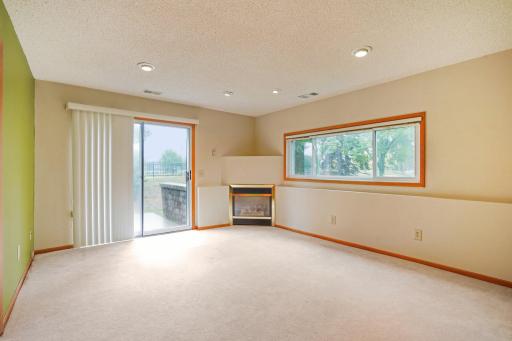 30-web-or-mls-Gooseberry Way-S1909-030.jpg