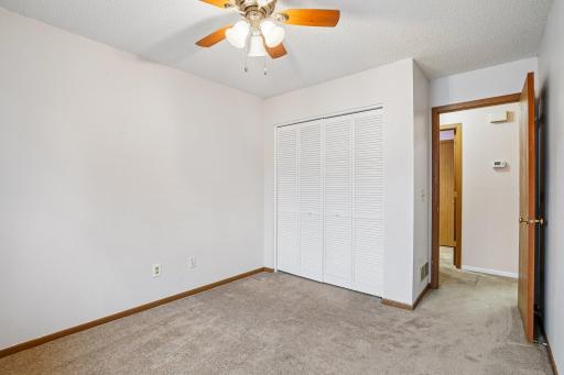 19-web-or-mls-Gooseberry Way-S1909-019.jpg