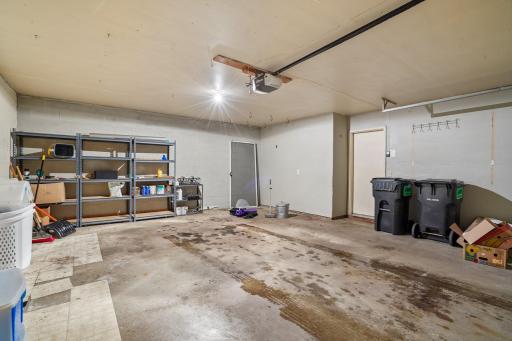 41-web-or-mls-Gooseberry Way-S1909-041.jpg