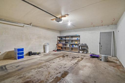 40-web-or-mls-Gooseberry Way-S1909-040.jpg