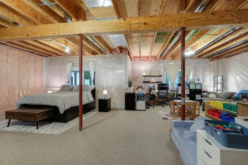 205 Butternut Circle, Carver, MN 55315