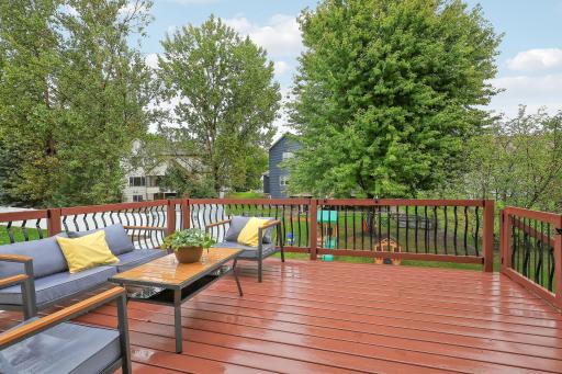 205 Butternut Circle, Carver, MN 55315