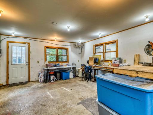 11081 Hillcrest Drive NE, Bemidji, MN 56601