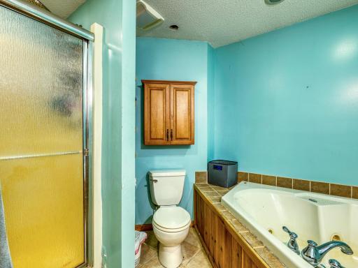 11081 Hillcrest Drive NE, Bemidji, MN 56601