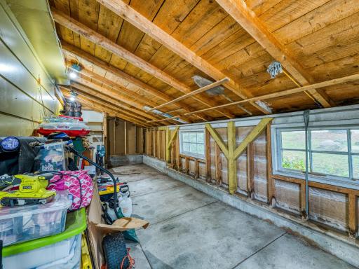 11081 Hillcrest Drive NE, Bemidji, MN 56601