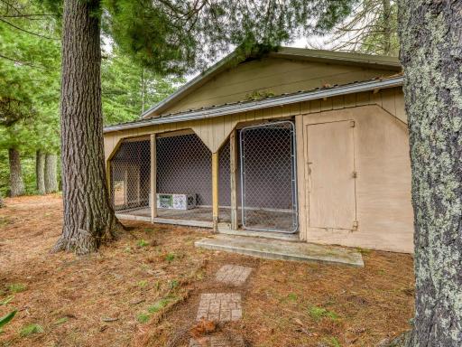 11081 Hillcrest Drive NE, Bemidji, MN 56601