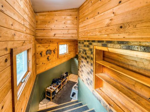 11081 Hillcrest Drive NE, Bemidji, MN 56601