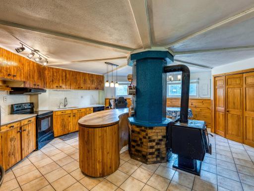 11081 Hillcrest Drive NE, Bemidji, MN 56601