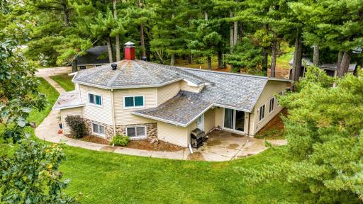 11081 Hillcrest Drive NE, Bemidji, MN 56601