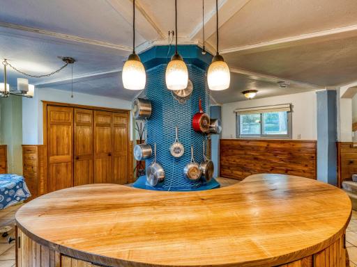 11081 Hillcrest Drive NE, Bemidji, MN 56601