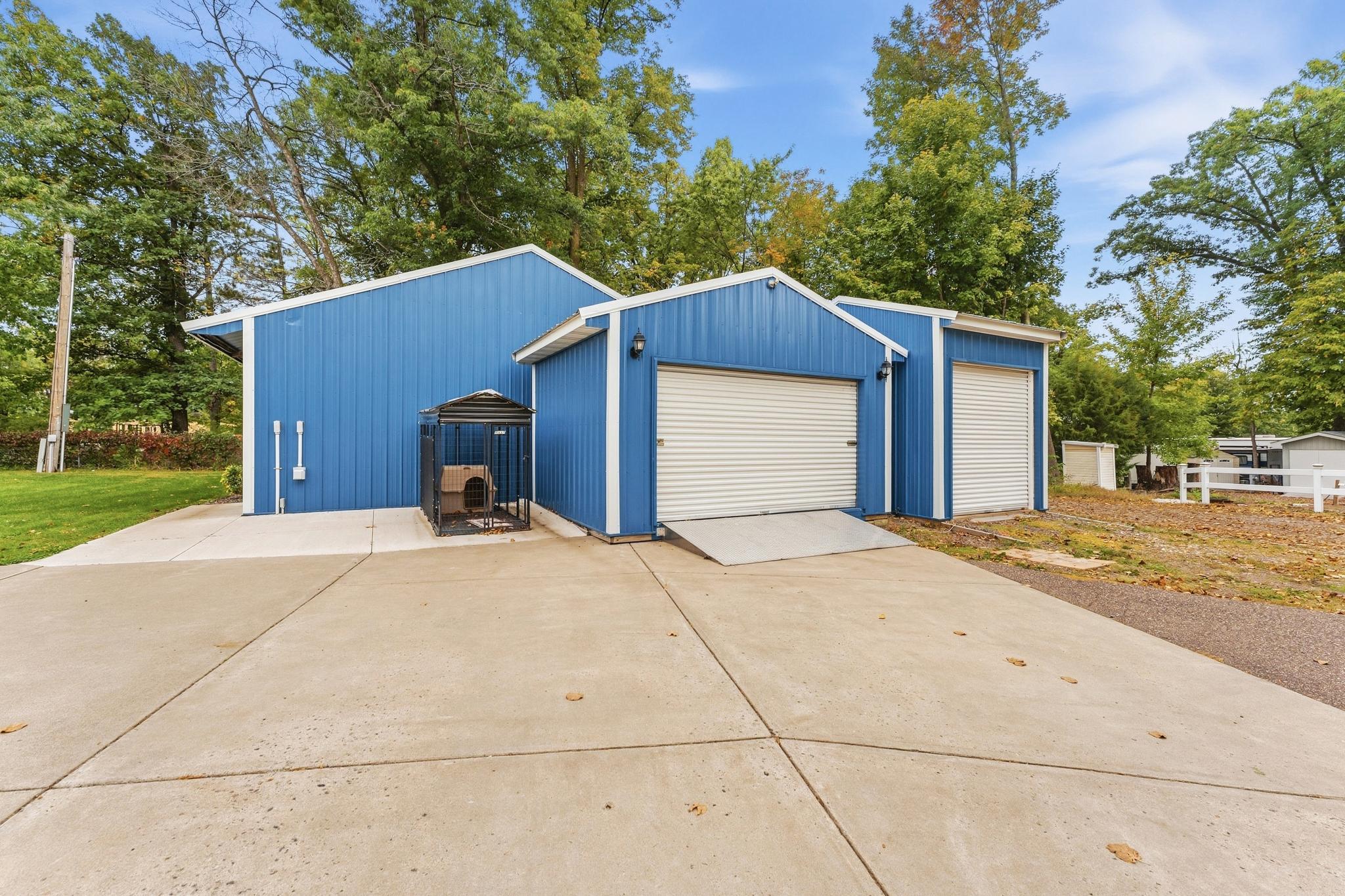 3 car gar. and 2 storage buildings
