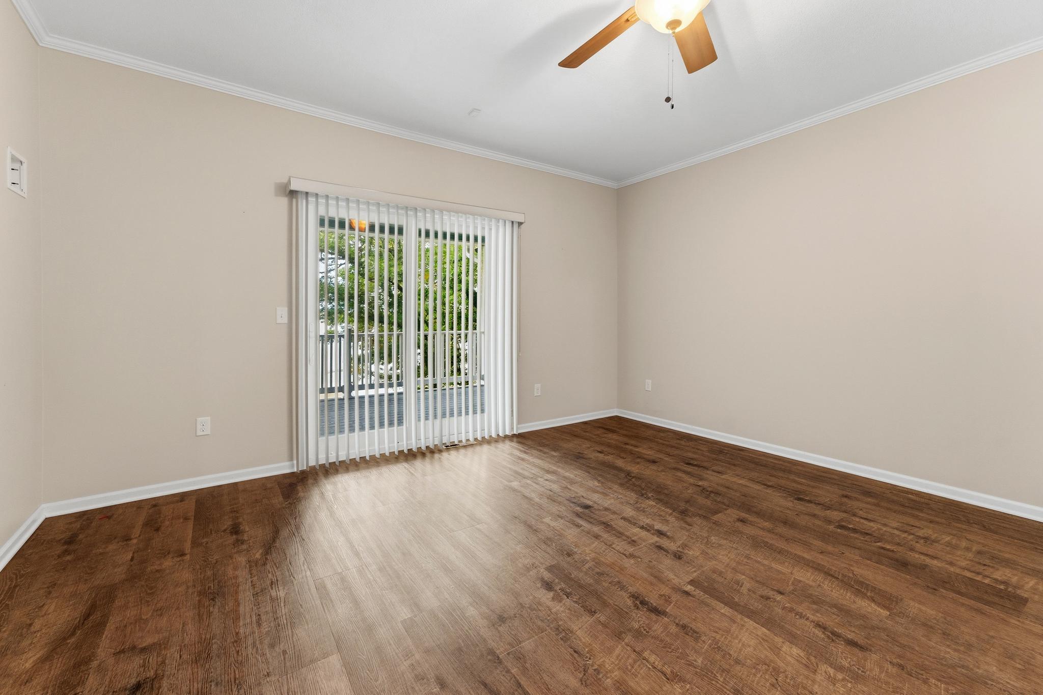 2109- Main flr primary with ensuite