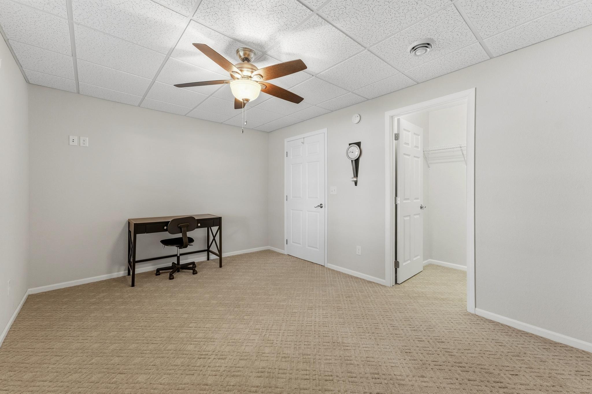 2109- LL Bedroom