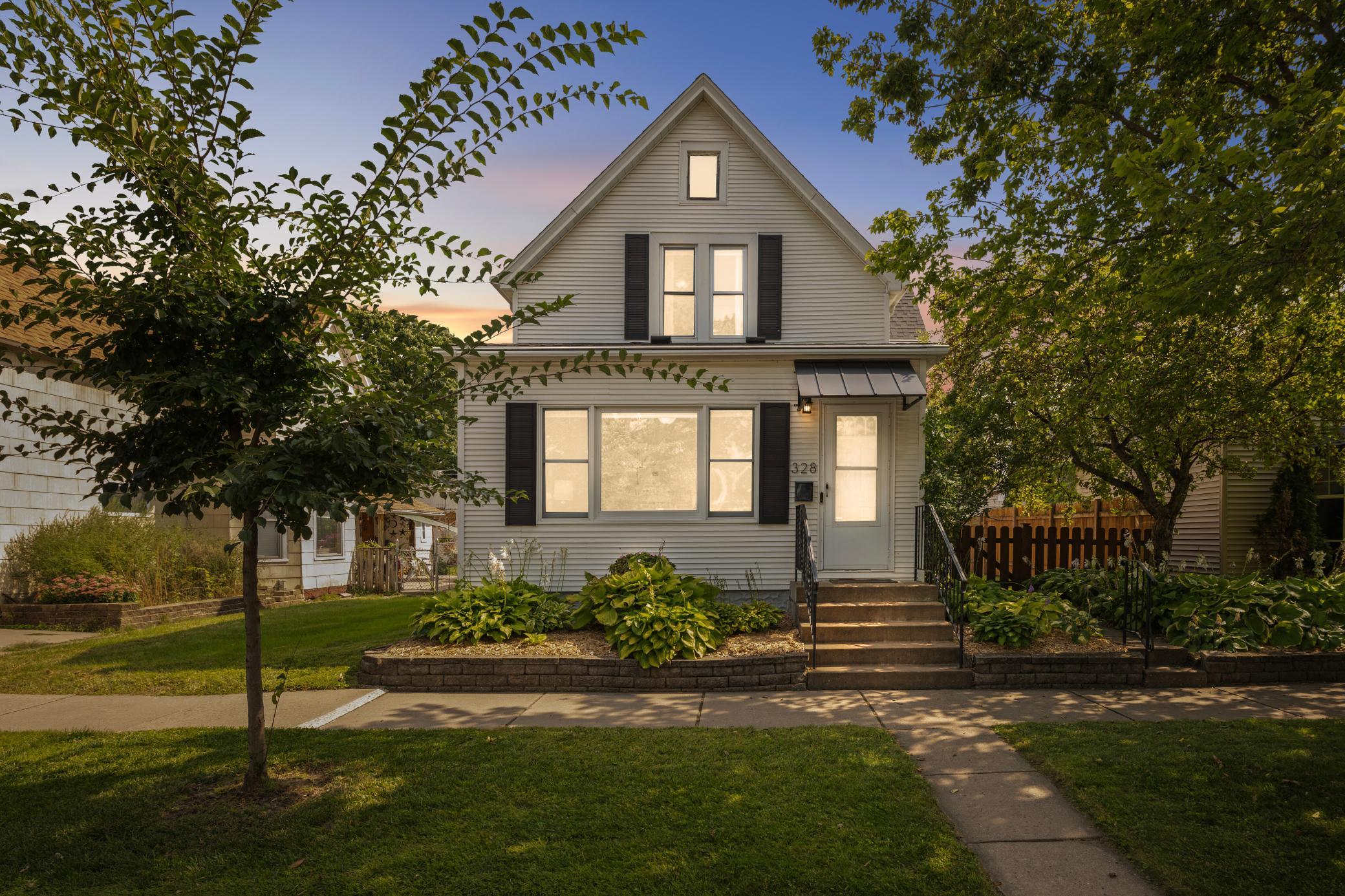 Property photo for 328 Osceola Avenue S, Saint Paul, MN 55102