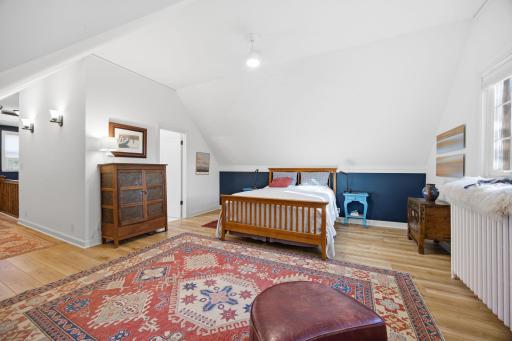 31-web-or-mls-1531_Asbury_St_N_Saint_Paul_MN_55108_026.jpg