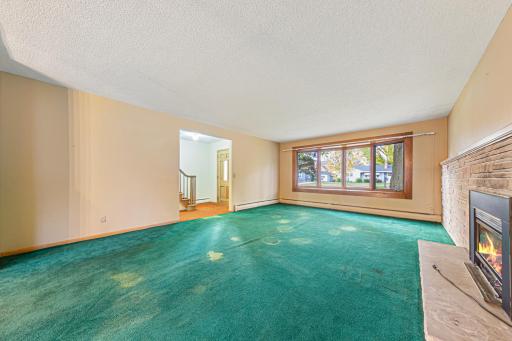 303 S Main Street, Winthrop, MN 55396