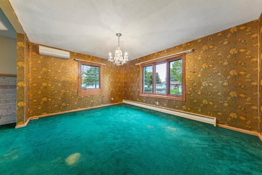 303 S Main Street, Winthrop, MN 55396