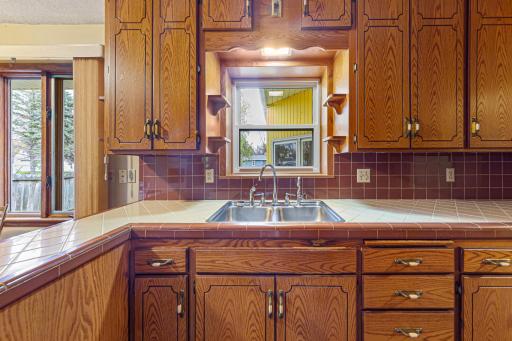 303 S Main Street, Winthrop, MN 55396