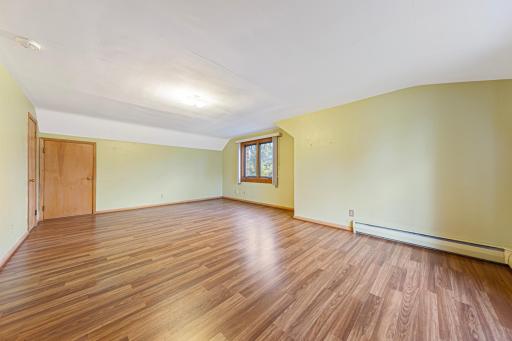 303 S Main Street, Winthrop, MN 55396