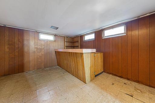 303 S Main Street, Winthrop, MN 55396