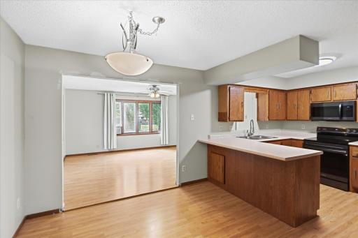 750 Hiawatha Avenue, Vadnais Heights, MN 55127