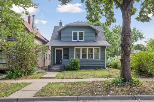 1078 Edmund Avenue West - Spacecrafting - 0001.jpg
