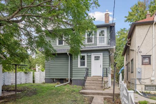 1078 Edmund Avenue West - Spacecrafting - 0036.jpg