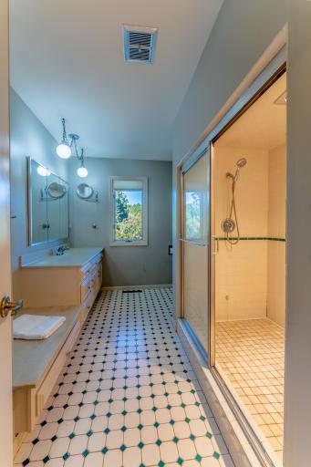 361 Oak Knoll Drive, Marine On Saint Croix, MN 55047