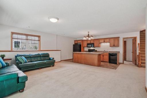 Family room:Lower level kitchen .jpeg