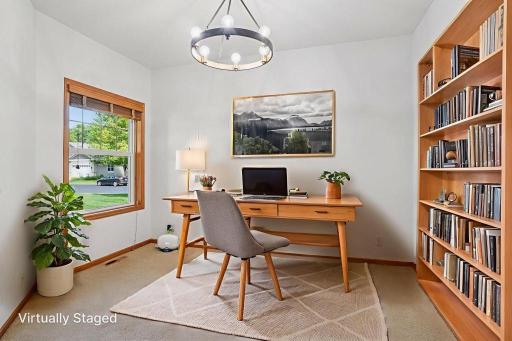 Office space right off front entry and across from 1:2 bath. .jpeg