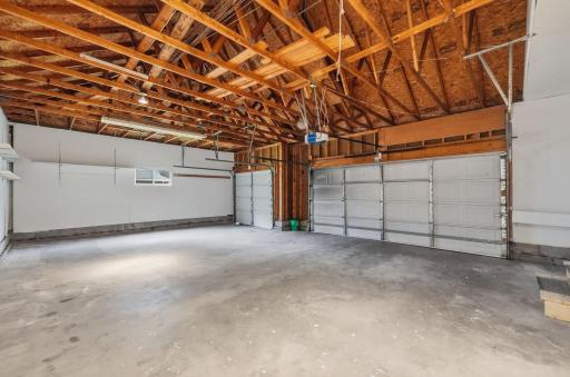 garage.jpg