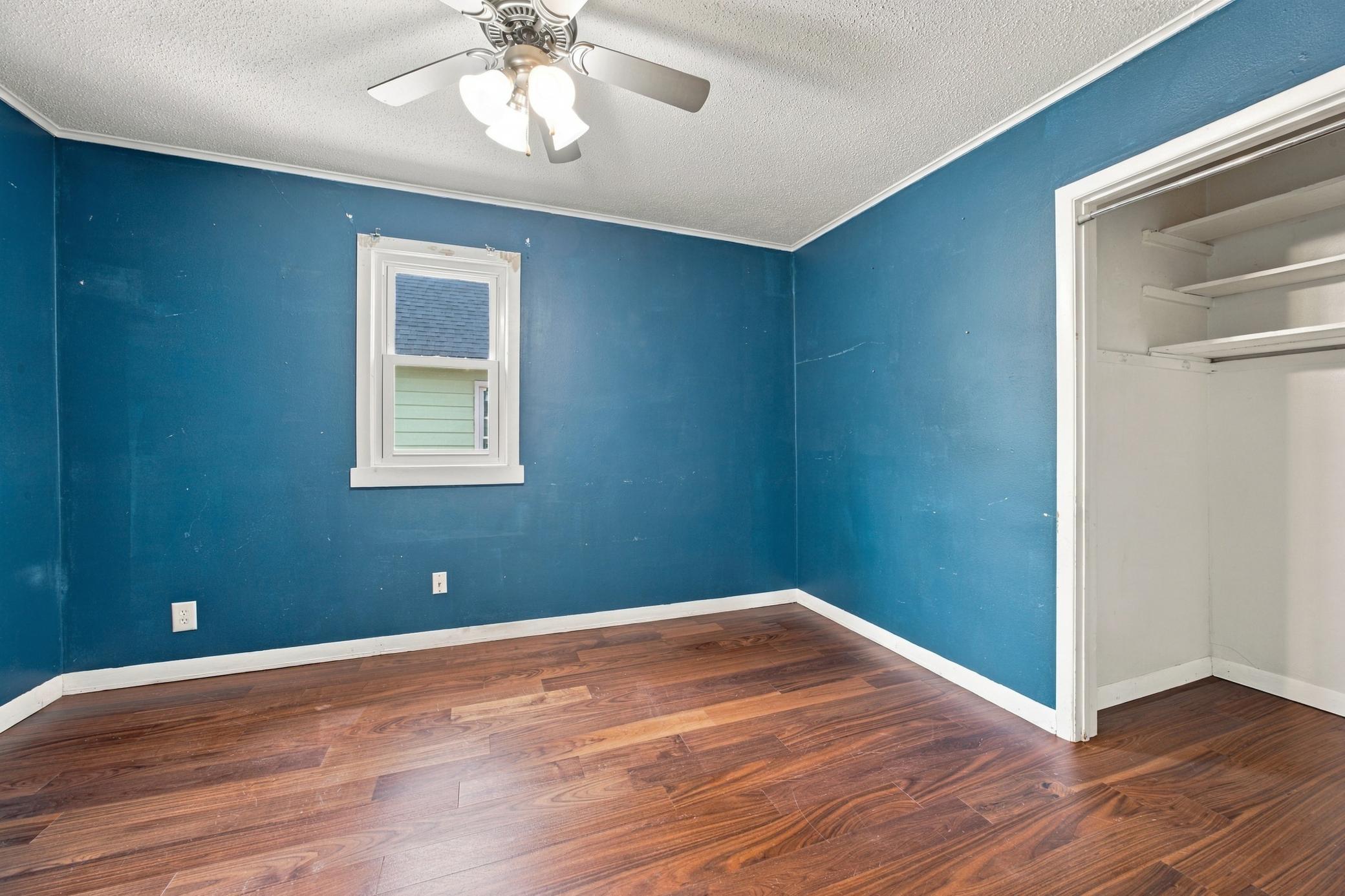 Bedroom 1 angle 2