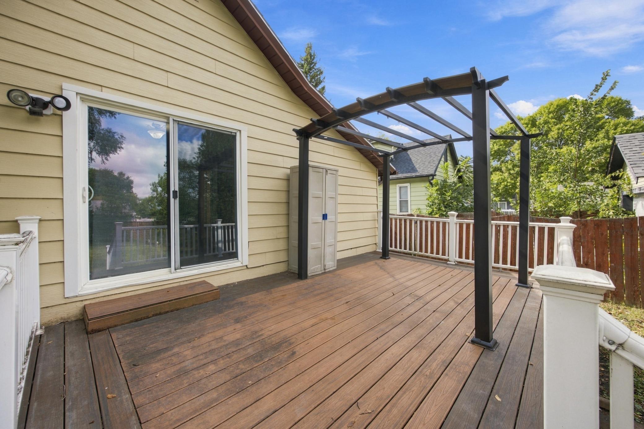 Large Back Deck