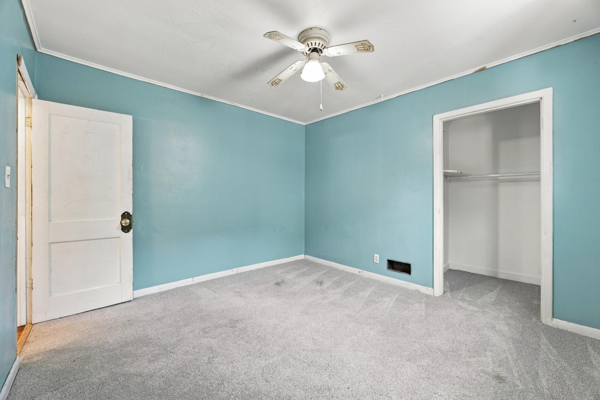 Bedroom 3 angle 2